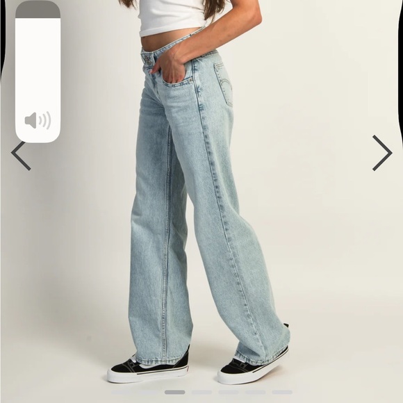 Levi's Superlow Womens Straight Leg Jean - Picture 2 of 5